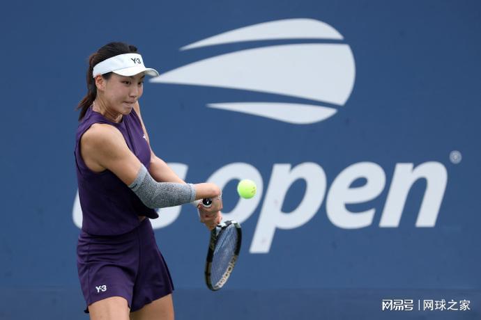 边哭边扫？高芙发双误发到手发抖！